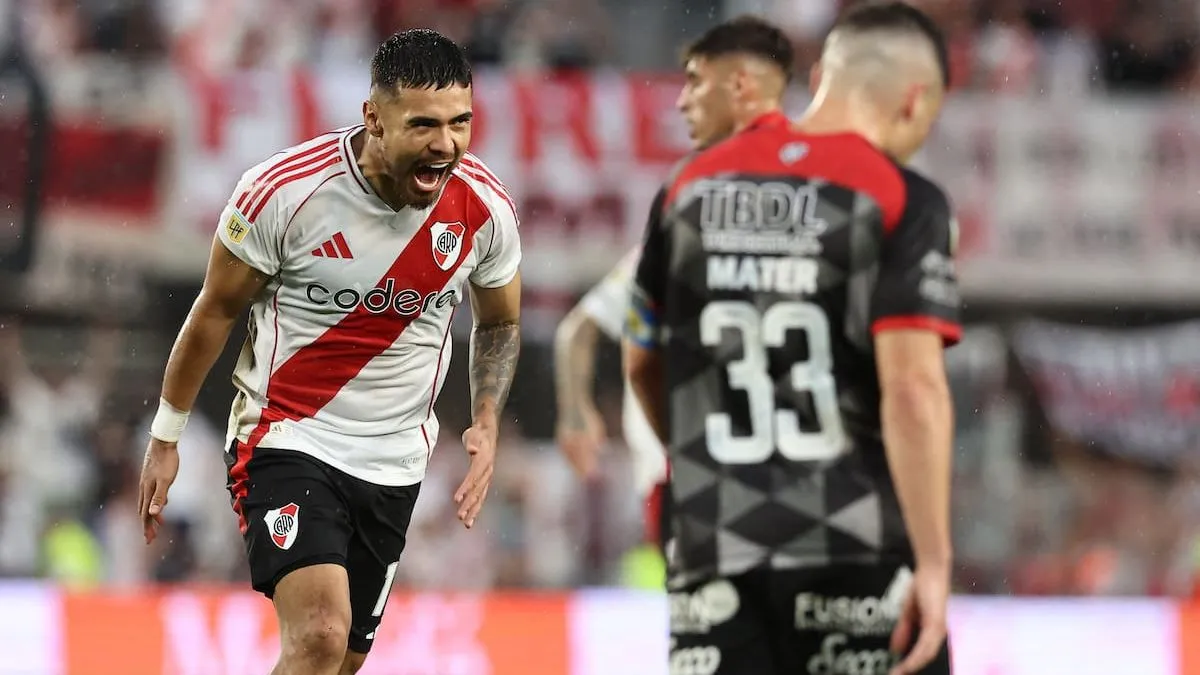 River Plate arrasa a Barracas Central con gol de Paulo Díaz y se acerca al título en Argentina