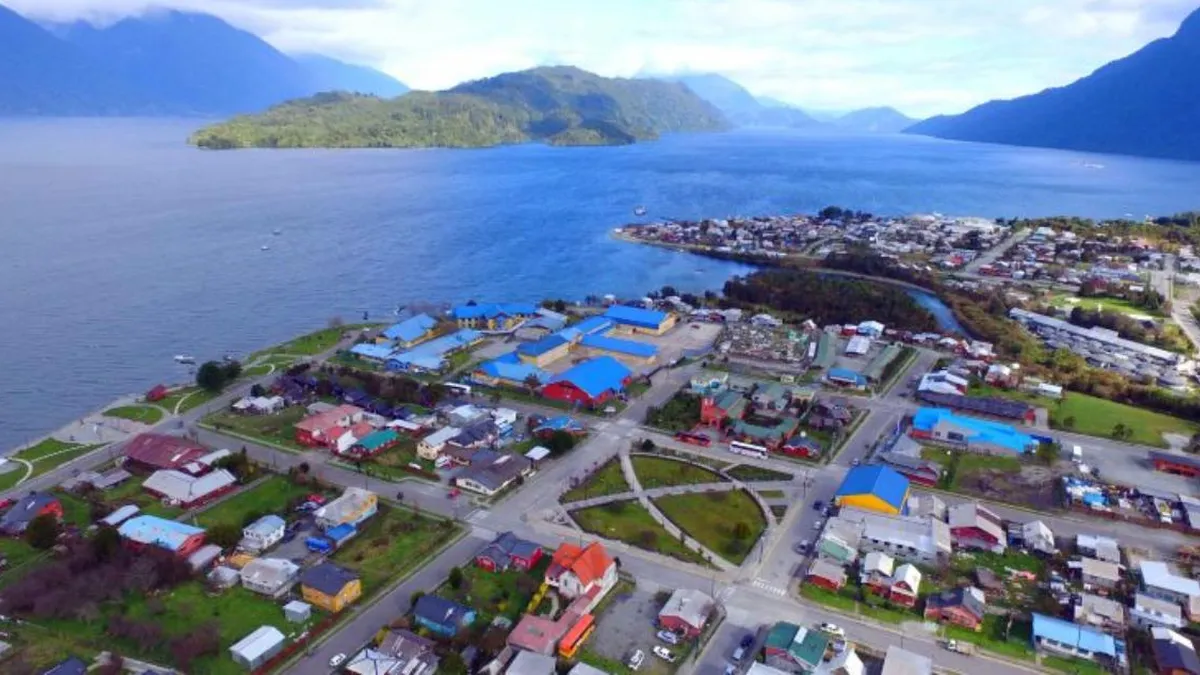 Alcaldesa de Hualaihué denuncia falta de transporte: “Esto ya es el colmo de las insolencias”