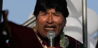 Evo Morales inicia huelga de hambre exigiendo diálogo con el gobierno de Arce.