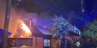 Incendio arrasa vivienda en Valdivia