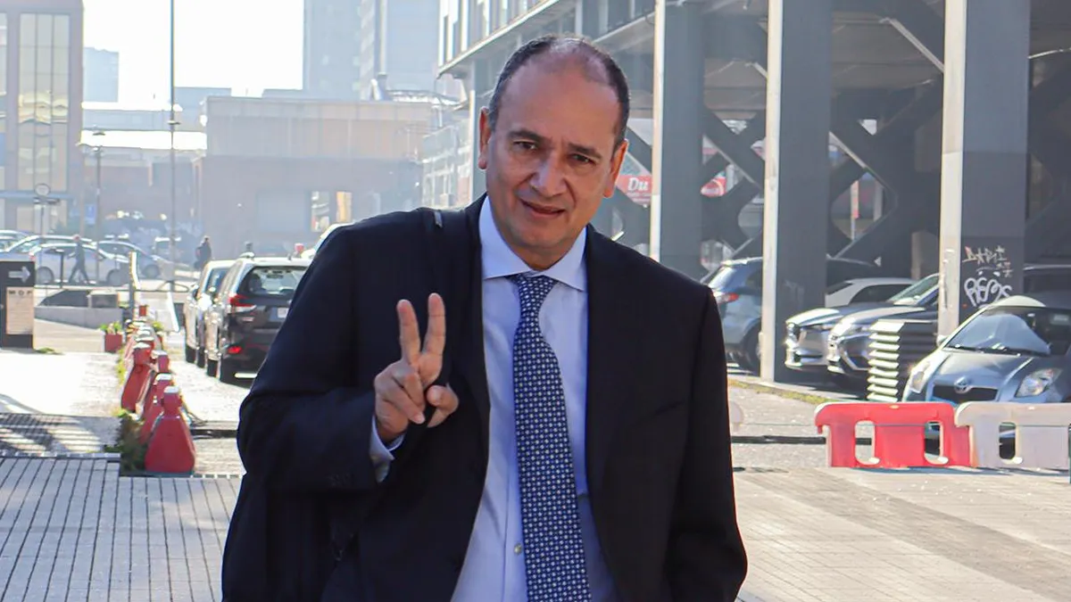 Rodrigo Díaz se aleja de la política y busca empleo en el sector privado tras su mandato