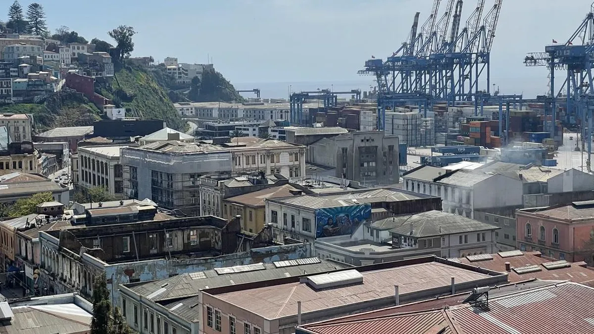 Valparaíso acoge la conferencia UNESCO sobre resiliencia del patrimonio cultural.