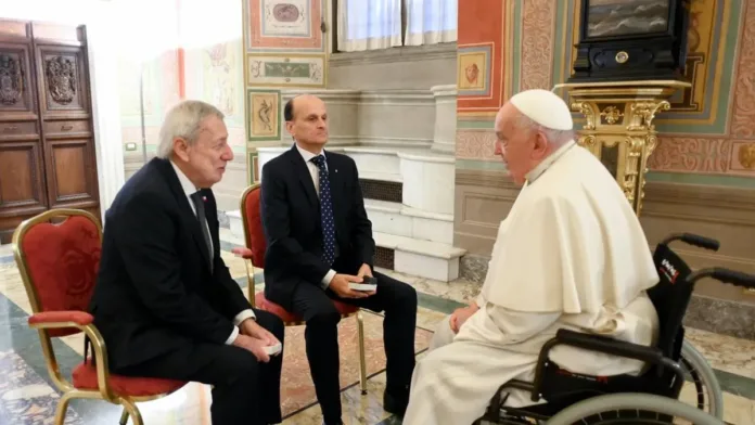 La Moneda se distancia de la controversia por la conmemoración del tratado con Argentina.