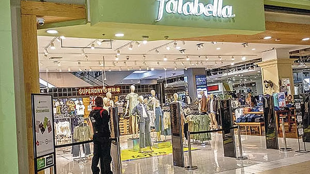Falabella reporta un crecimiento del 5,8% en ingresos y mejora su deuda a niveles óptimos