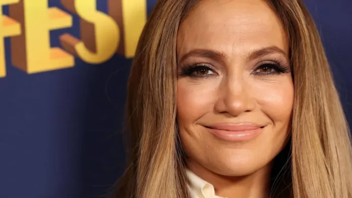 Jennifer Lopez comparte su rutina de autocuidado tras su separación de Ben Affleck.