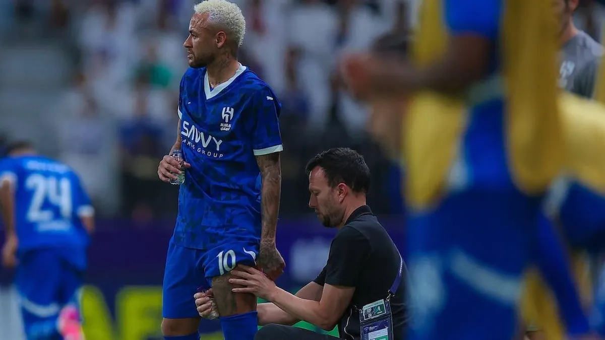 Neymar se preocupa tras nueva lesión: “Sentí como si tuviera calambres, ¡pero muy fuertes!”