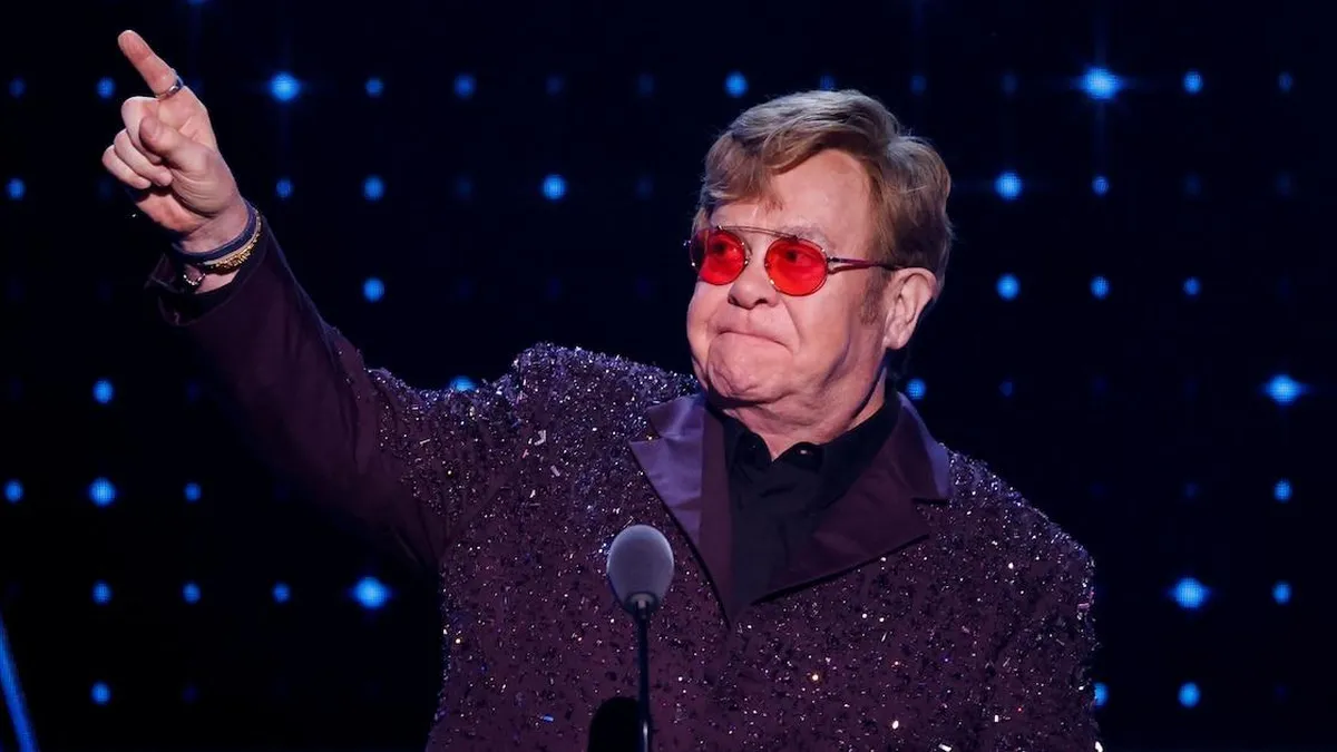 Elton John revela su estricta dieta tras problemas de salud: “Lo que ansío es chocolate y helado”