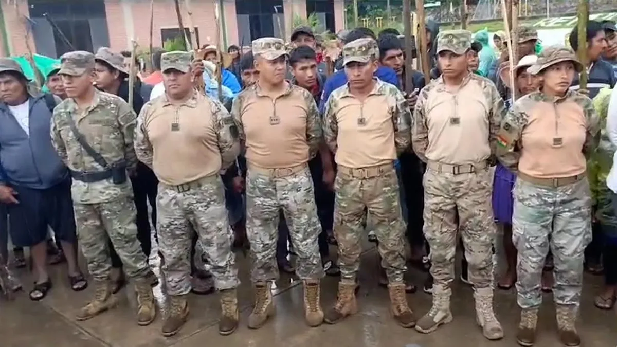 Crisis en Cochabamba: seguidores de Evo Morales toman rehenes en un regimiento militar