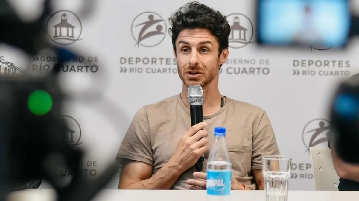Pablo Aimar: la importancia del trabajo en equipo y la confianza en el fútbol.