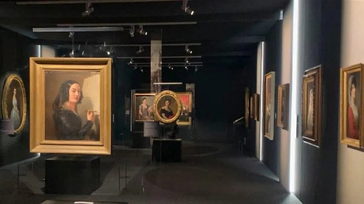 Exposición revela obras de mujeres ocultas tras la firma de hombres en museos.