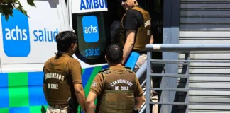 Un hombre toma como rehén a una cajera tras intentar retirar la pensión de su esposa.