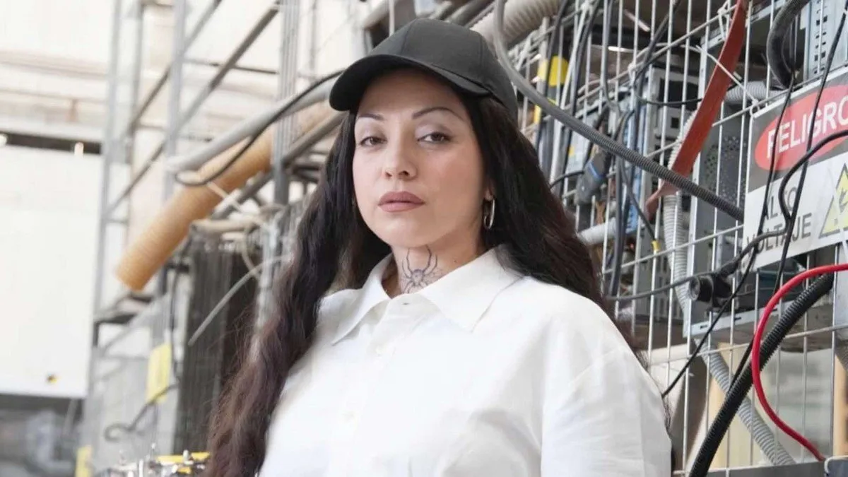 Mon Laferte comparte emotivo mensaje tras la pérdida de su querido perrito Tyson