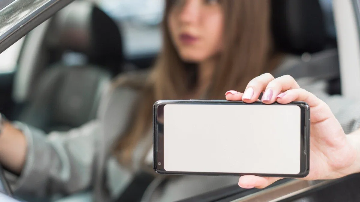 Licencia de conducir digital: Tarapacá y Aysén serán las primeras regiones en probarla