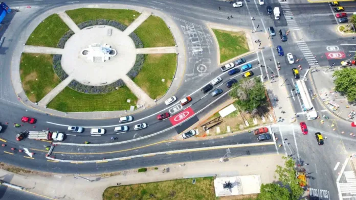 Descubre los desvíos de tránsito por la remodelación de Plaza Italia.