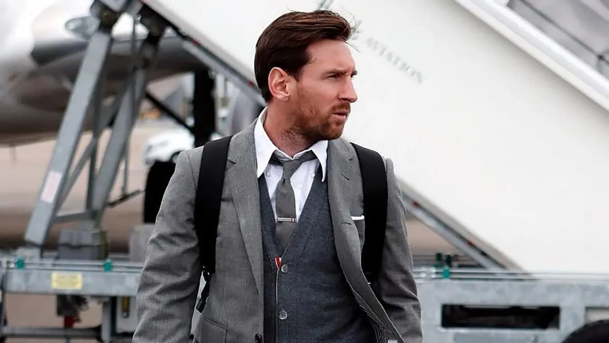 La exclusiva valija de Messi: lujo y estilo en su llegada a la Argentina para la fecha FIFA
