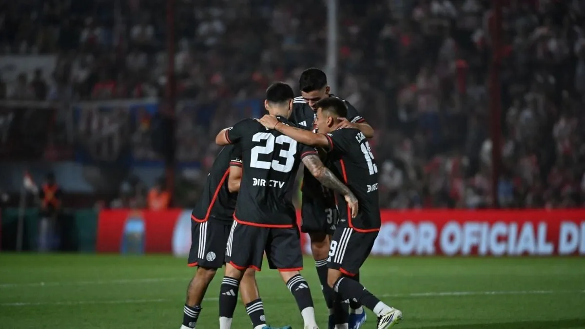 Rodrigo Aliendro regresa a River tras dos meses de inactividad por lesión y emociona a los hinchas