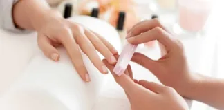 Descubre diseños de uñas fashionistas y llenos de estilo para tu manicura.