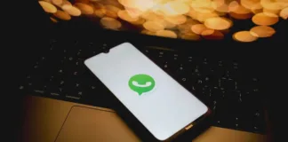 Descubre cómo liberar espacio en tu celular eliminando la papelería de WhatsApp.