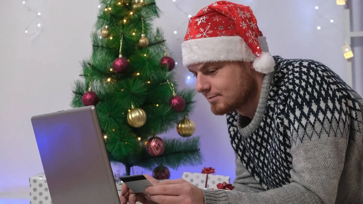 Sernac lanza herramienta para ayudar a las familias a ahorrar en compras navideñas