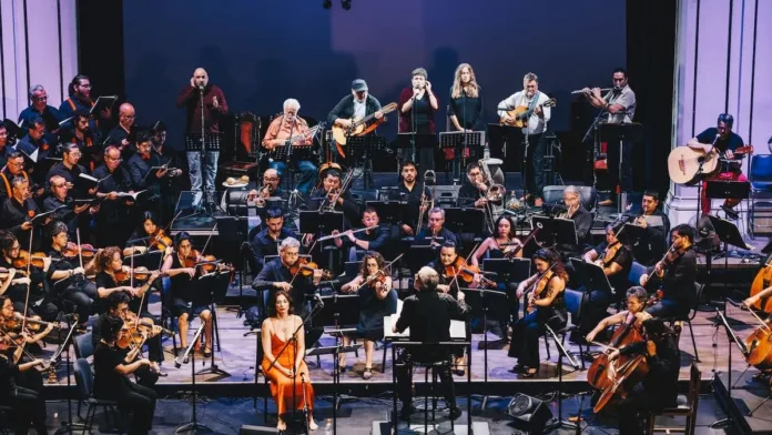 Orquesta USACH e Inti-Illimani Histórico: uniendo talentos en un clásico chileno.