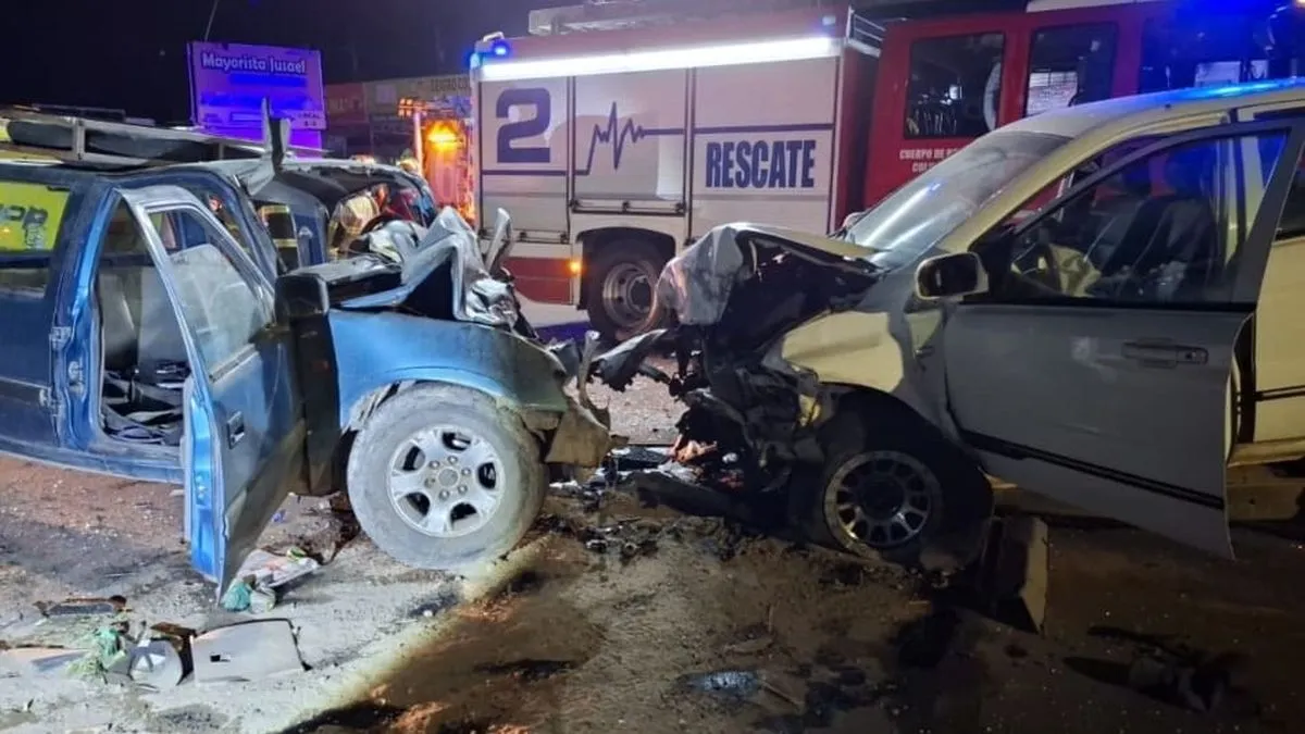 Accidente fatal: un adolescente de 16 años al volante deja un muerto y heridos.