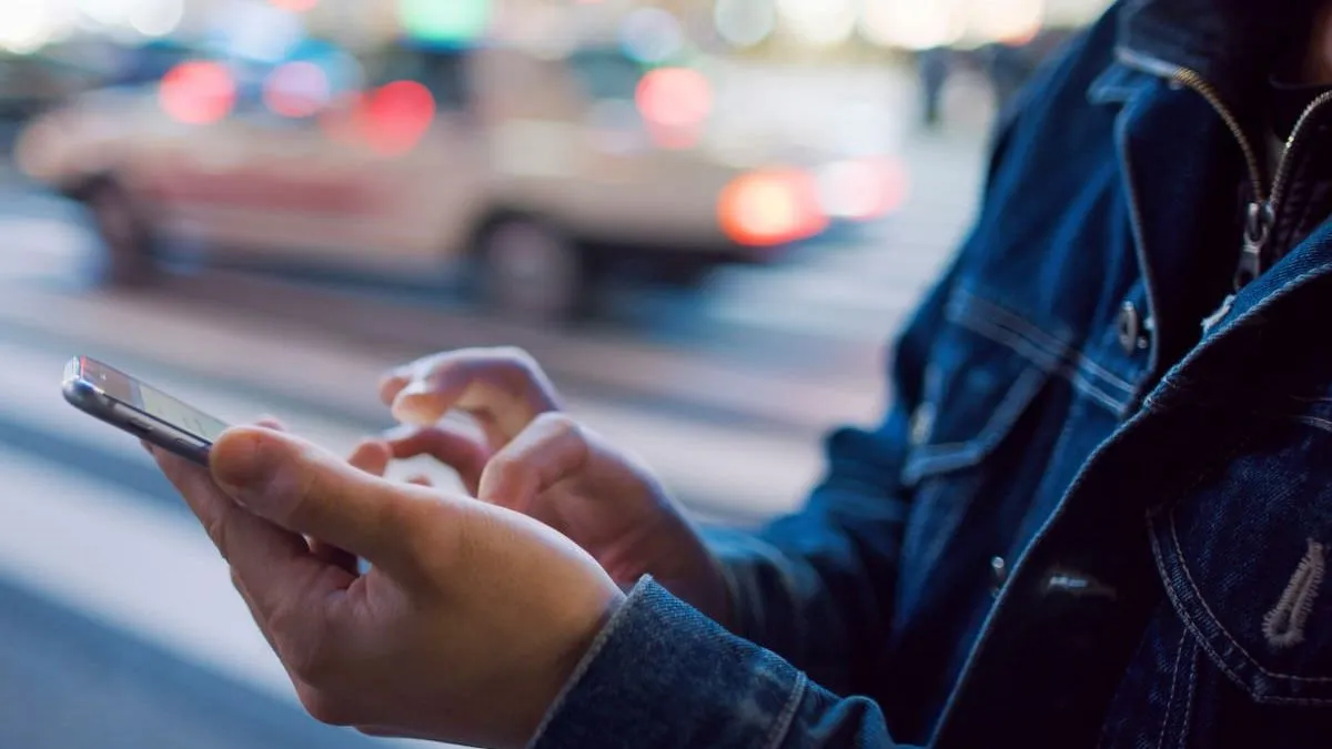 ¿Qué opción de tu celular podría estar poniendo en riesgo tus datos bancarios?