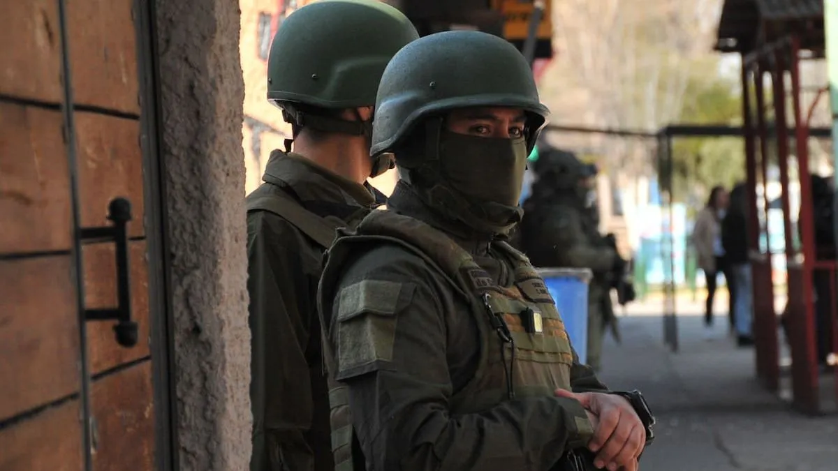 Dinero hallado en casa del Quisco