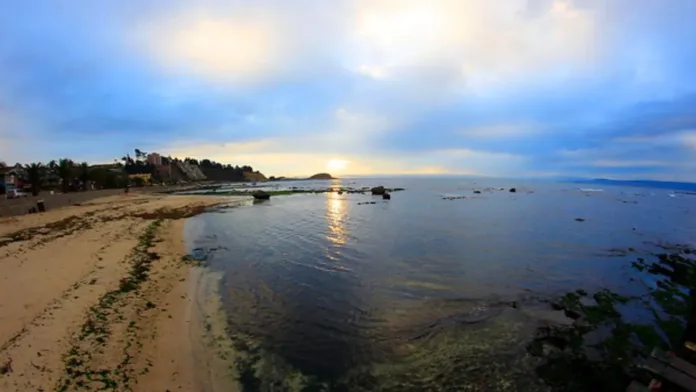 Convenio entre Corporación de Turismo Valparaíso y Algarrobo para impulsar el turismo.