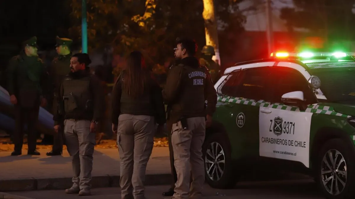 Joven se entrega tras asesinar a su padre en Colina. Un trágico parricidio.