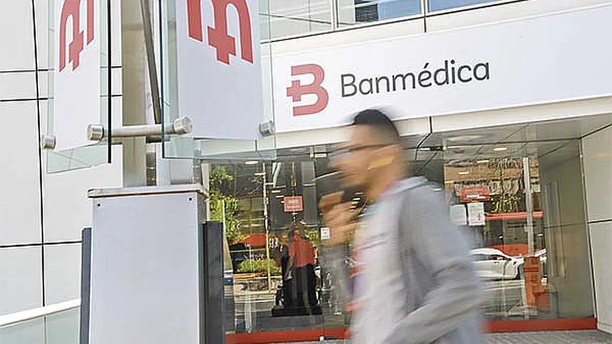 Avanza la venta de Empresas Banmédica: ¿qué significa para el sector salud en Chile?