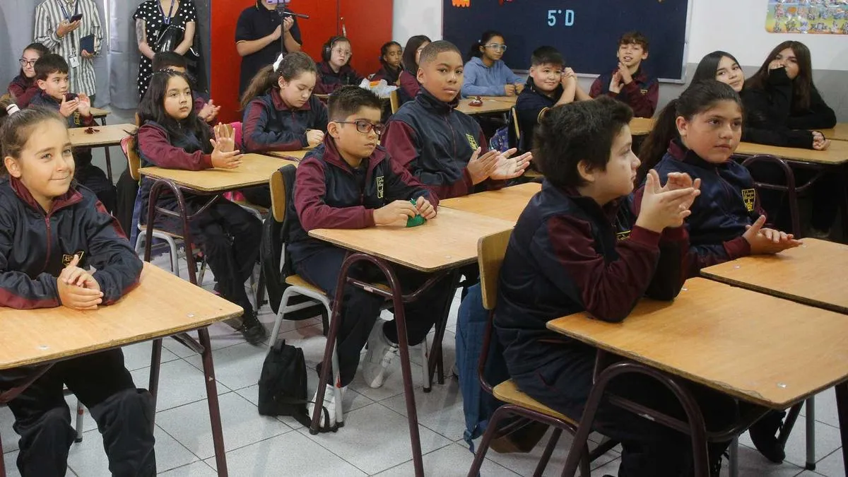 Nueva plataforma del Mineduc promete simplificar el proceso de admisión escolar en la RM