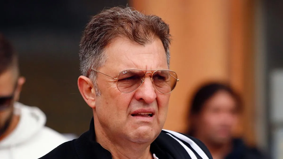 Aníbal Mosa habla sobre el conflicto con los jugadores de Colo Colo.