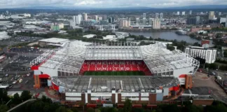 El estadio del Manchester United: goteras y ratas