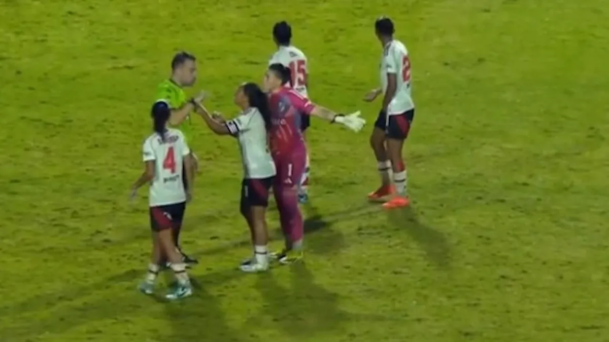 Futbolistas de River Plate continúan detenidas en Brasil tras acusaciones de racismo durante partido