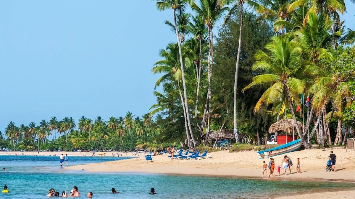 Descubre las 7 playas de ensueño del Caribe para visitar en 2025.