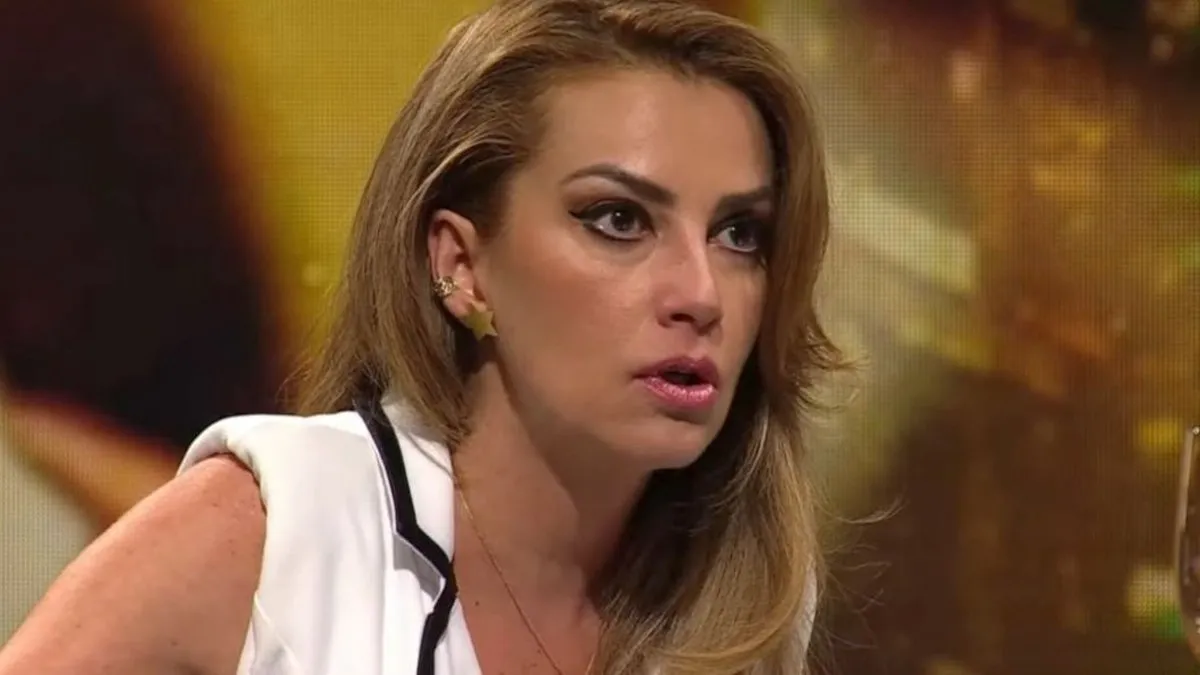 Titi Ahubert denuncia agresión de un periodista durante visita a su esposo en prisión