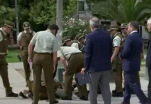 Carabinera se desmaya durante conferencia del subsecretario Cordero.