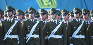 Descubre los sueldos de los carabineros recién egresados según su grado.