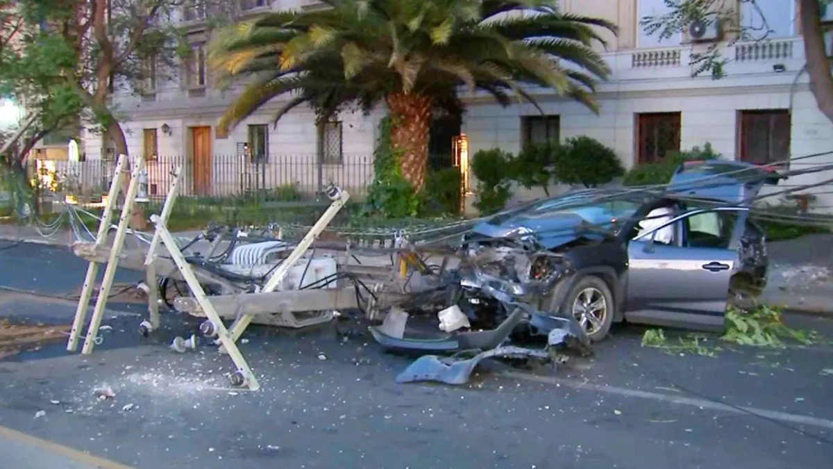 Accidente en Providencia: conductor ebrio choca y deja cinco heridos.