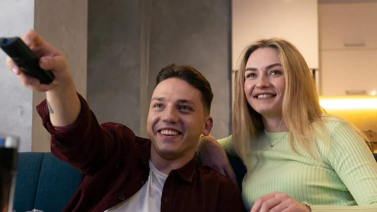 Descubre las películas románticas de época que harán tu fin de semana inolvidable.