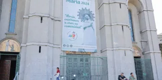 Hombre con quemaduras graves ingresa a la Catedral de Concepción