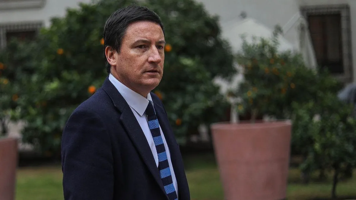 Arturo Squella responde a Boric: ¿es el aumento del presupuesto cultural una desconexión del Gobierno?