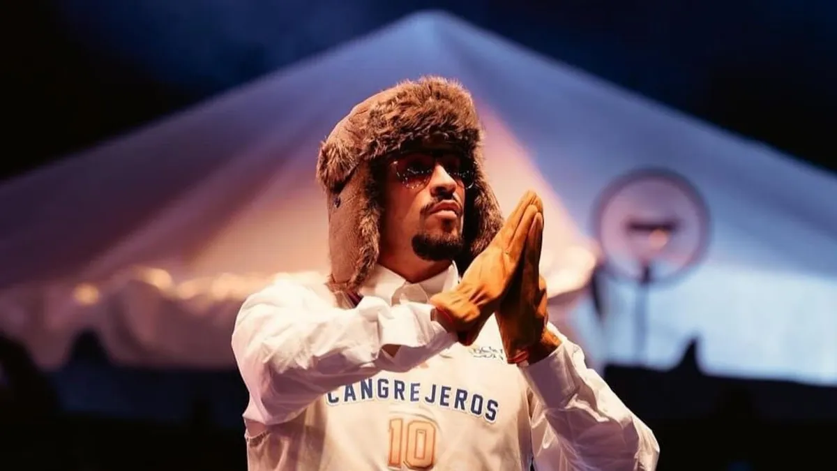 Bad Bunny sorprende con su nuevo álbum ‘Debí tirar más fotos’ y sus impactantes letras