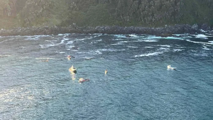 Sobreviviente de Bahía Mansa culpa al capitán por la tragedia familiar.