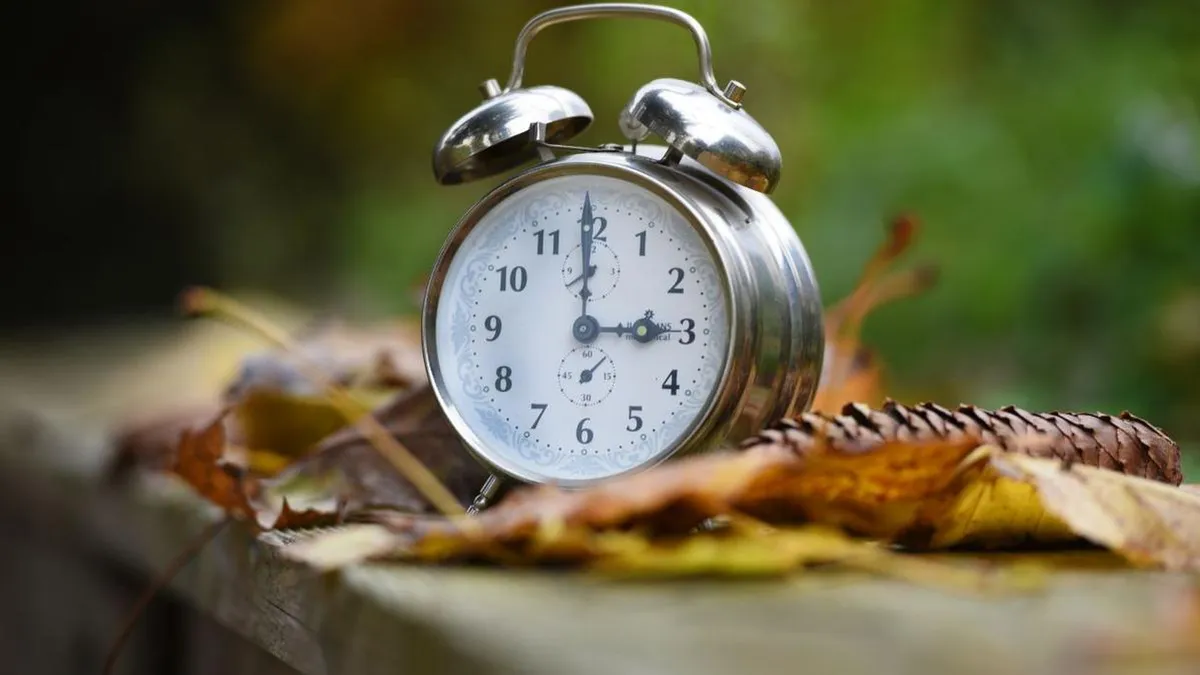 Chile se prepara para el primer cambio de hora en 2025: ¿cómo afectará la llegada del invierno?