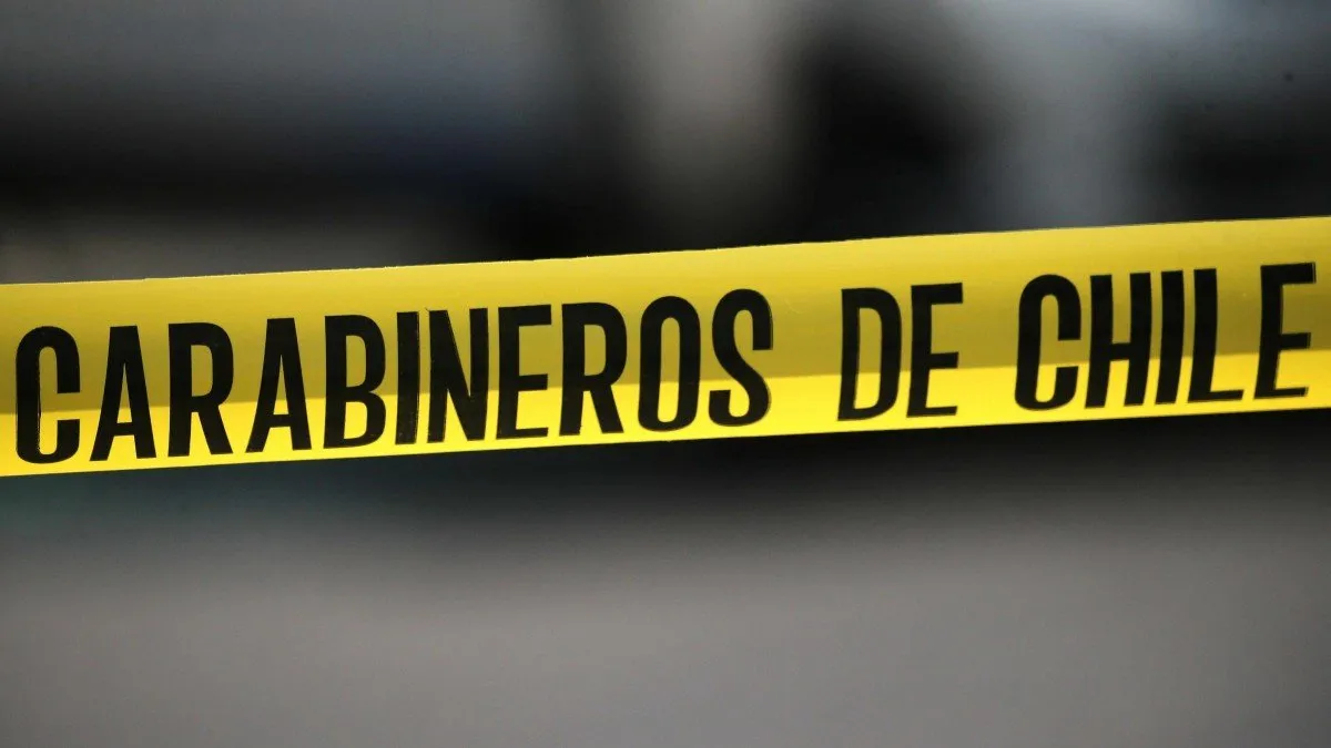 Intento de encerrona a carabineros deja heridos y tres detenidos en Recoleta