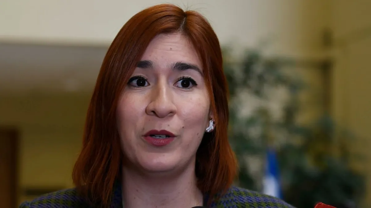 Catalina Pérez se defiende de acusaciones y denuncia filtraciones en su contra, mientras la ministra Orellana critica la criminalización del aborto