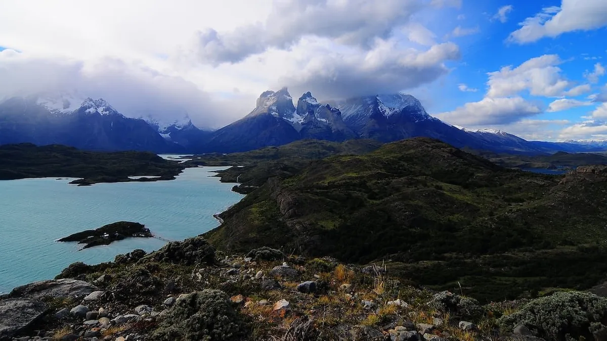 Trágico accidente en la Patagonia: un matrimonio de motoqueros enfrenta una dura realidad