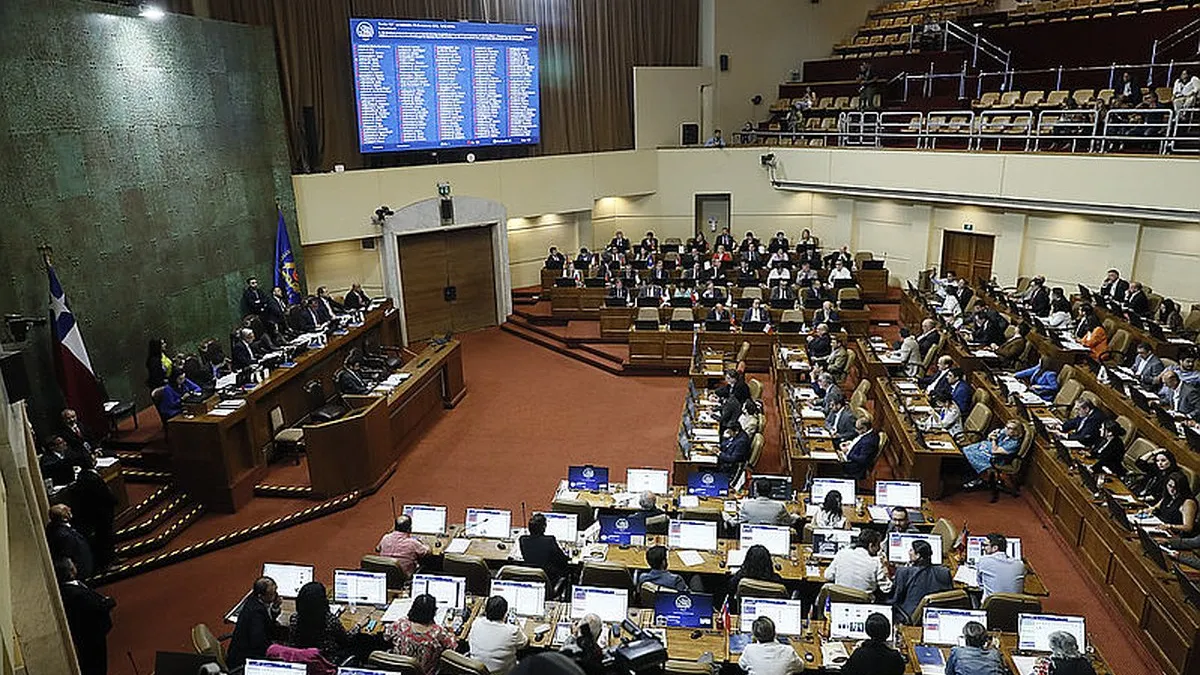 Cámara de Diputados aprueba cambios clave en el sistema de notarios, pero envía temas a comisión mixta