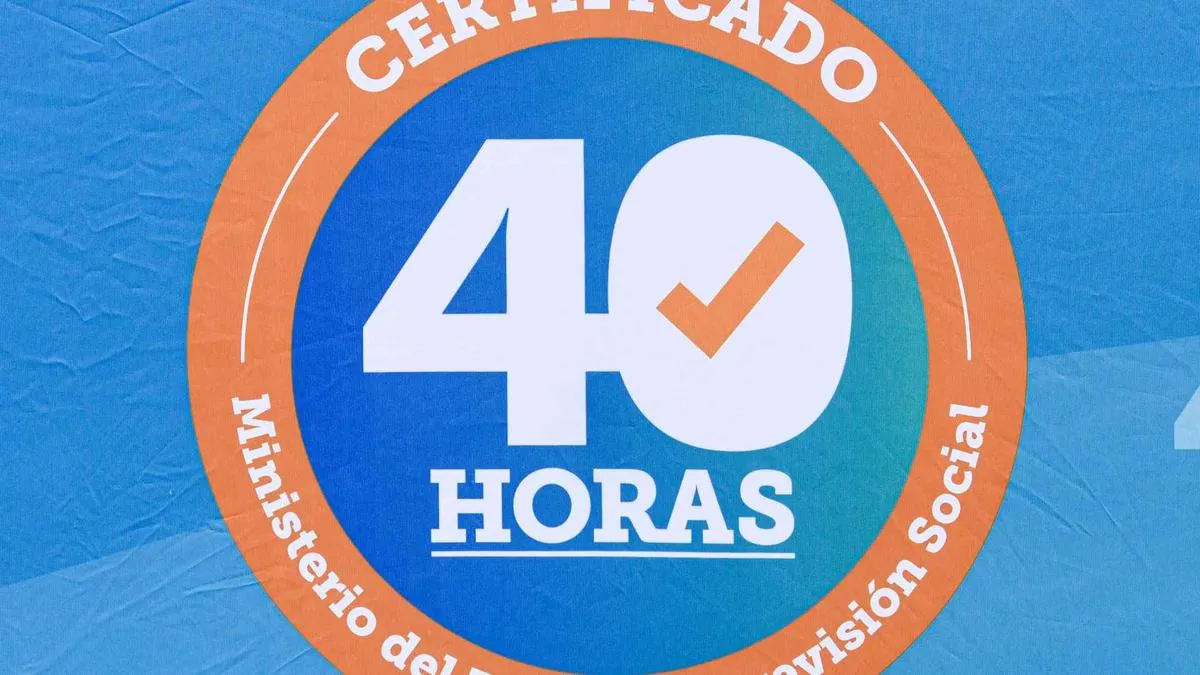 La Moneda busca aclarar la Ley de 40 Horas tras reciente fallo judicial.